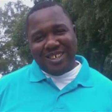 alton-sterling_53a480b9c5015962d541aa27796f0494.nbcnews-fp-360-360