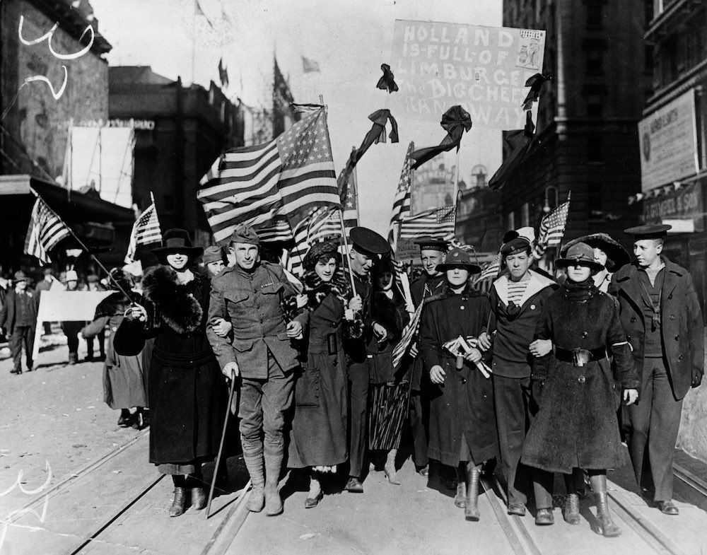 http---a.amz.mshcdn.com-wp-content-uploads-2014-11-Armistice-9.jpg